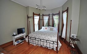 Delano Mansion Inn Bed And Breakfast Allegan Mi